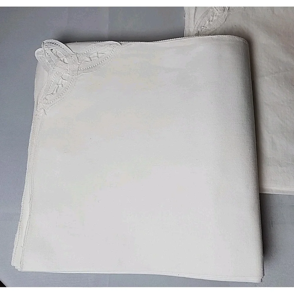 Vintage Lot 11 100% Cotton Linen Hand-Sewn Napkins Battenberg Lace Corner 15